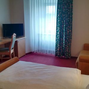 Zimmer mit Queensize-Bett